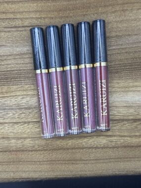 Karuizi Matte Lip Gloss - You Choose | NEW